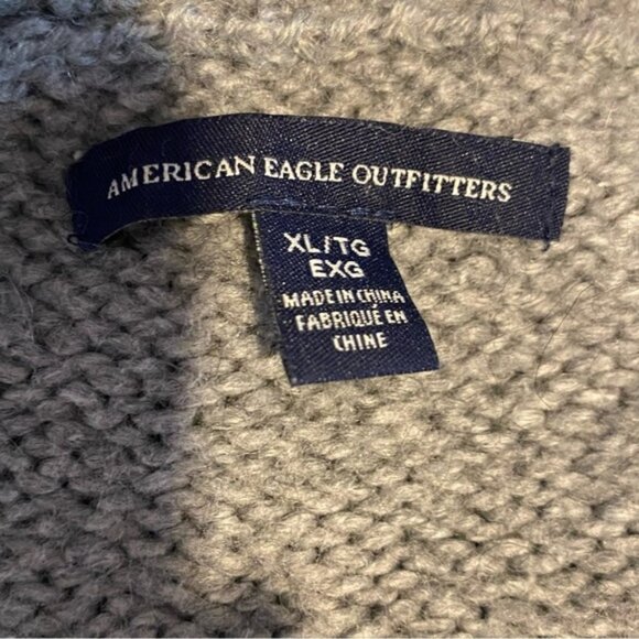 AMERICAN EAGLE OUTFITTERS Womens Grey Knit Cowichan Fair Isle Sweater - Picture 8 of 8